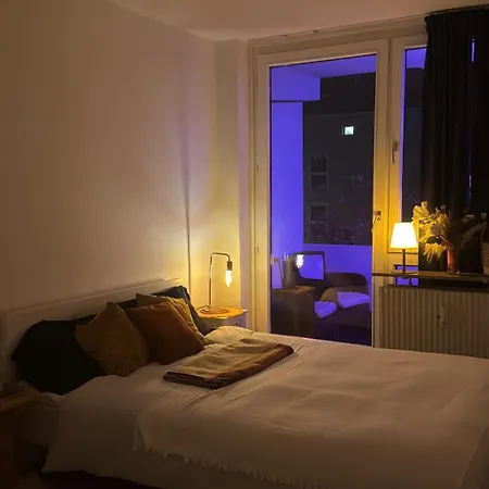 85 Sqm 3 Bedroom Each W Balcony 6 Min To Oktoberfest Up To 9 Guests *