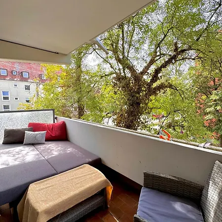 Апартаменты 85 Sqm 3 Bedroom Each W Balcony 6 Min To Oktoberfest Up To 9 Guests *